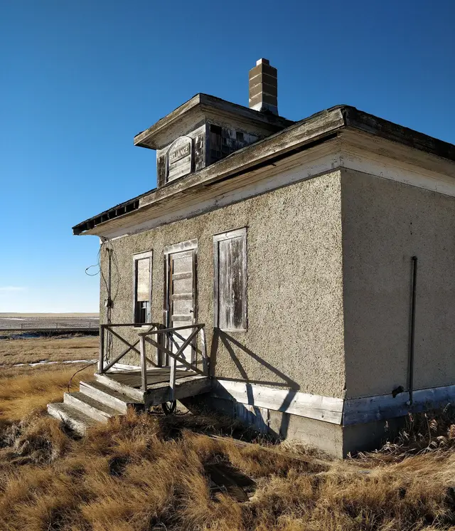 Abandoned Reliance schoolhouse